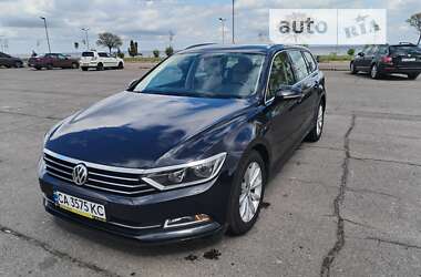 Универсал Volkswagen Passat 2015 в Черкассах