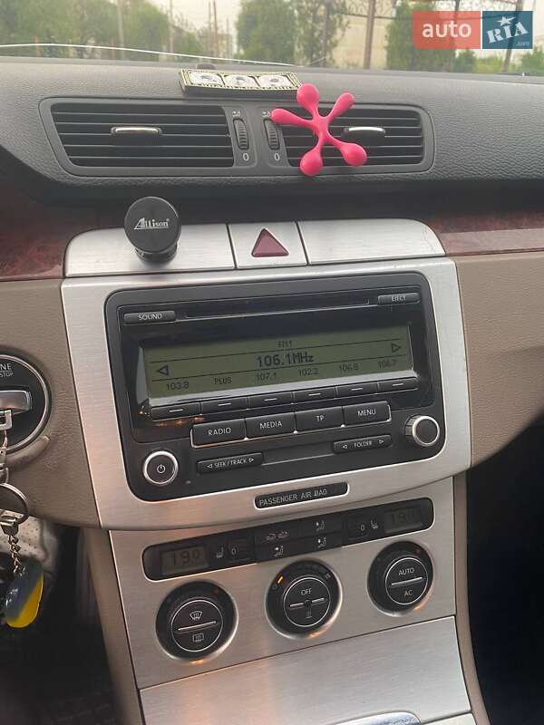 Универсал Volkswagen Passat 2009 в Терновке