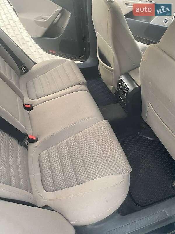 Универсал Volkswagen Passat 2009 в Терновке