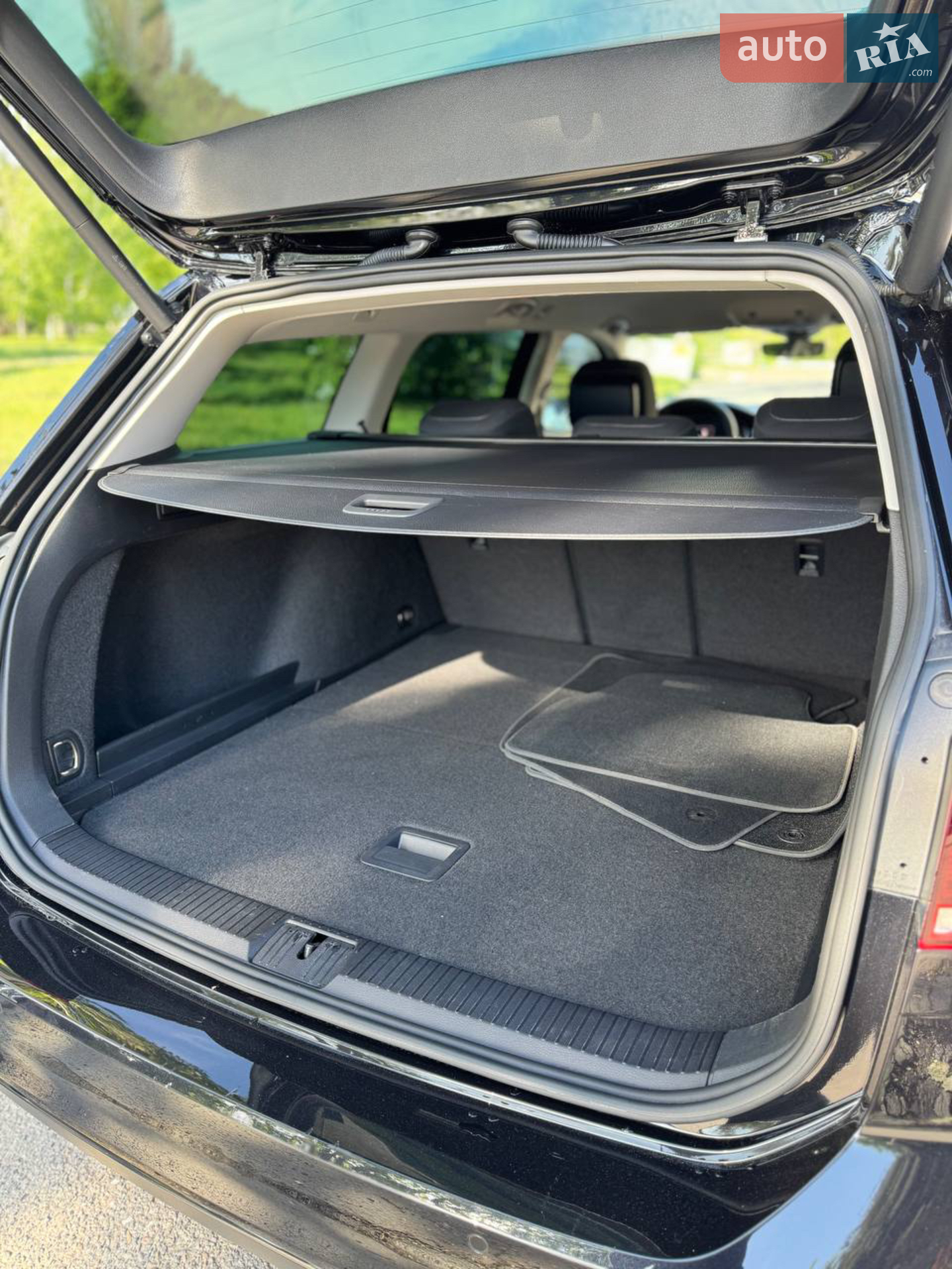2019 Volkswagen Passat - мініатюра 31