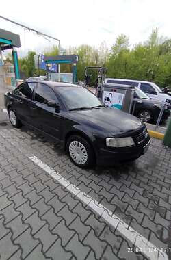 Седан Volkswagen Passat 1998 в Вишневом