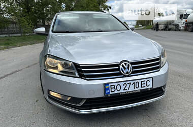 Универсал Volkswagen Passat 2012 в Тульчине