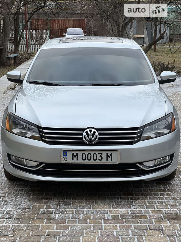Седан Volkswagen Passat 2012 в Балті