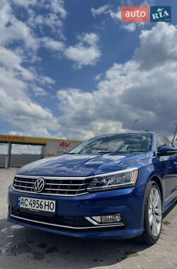 Седан Volkswagen Passat 2016 в 