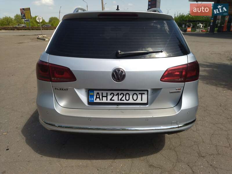 Универсал Volkswagen Passat 2011 в Покровске