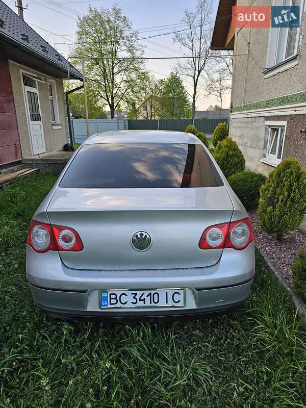 Седан Volkswagen Passat 2010 в Трускавці фото 6 Седан Volkswagen Passat 2010 в Трускавці