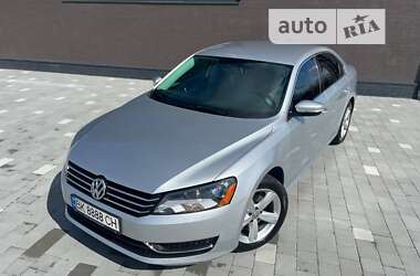 Седан Volkswagen Passat 2014 в Рокитном