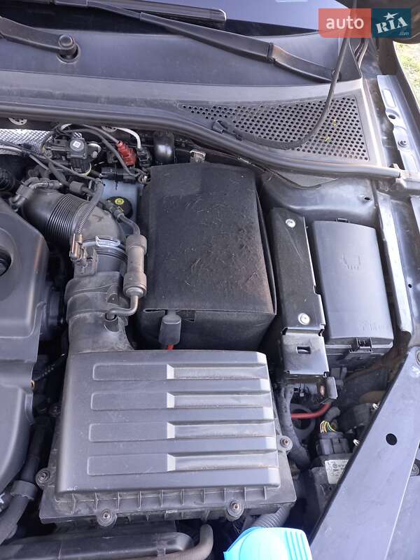 Универсал Volkswagen Passat 2015 в Каменец-Подольском