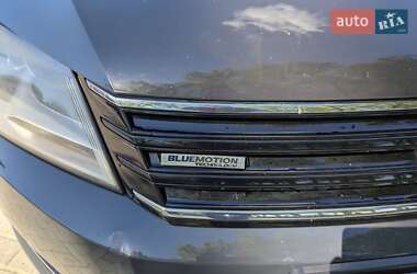 Универсал Volkswagen Passat 2012 в 