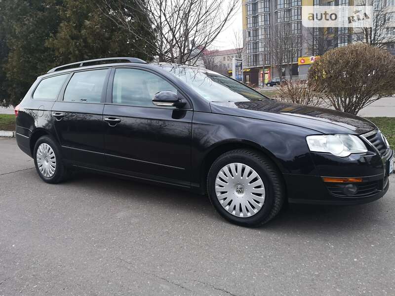 Універсал Volkswagen Passat 2009 в Калуші