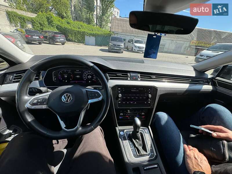 Универсал Volkswagen Passat 2019 в Днепре