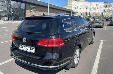 Універсал Volkswagen Passat 2011 в Києві
