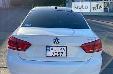 Седан Volkswagen Passat 2014 в Кривом Роге