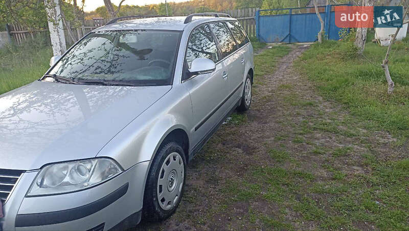Универсал Volkswagen Passat 2005 в Буче