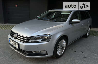 Volkswagen Passat 2011