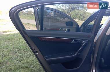 Седан Volkswagen Passat 2011 в Николаеве