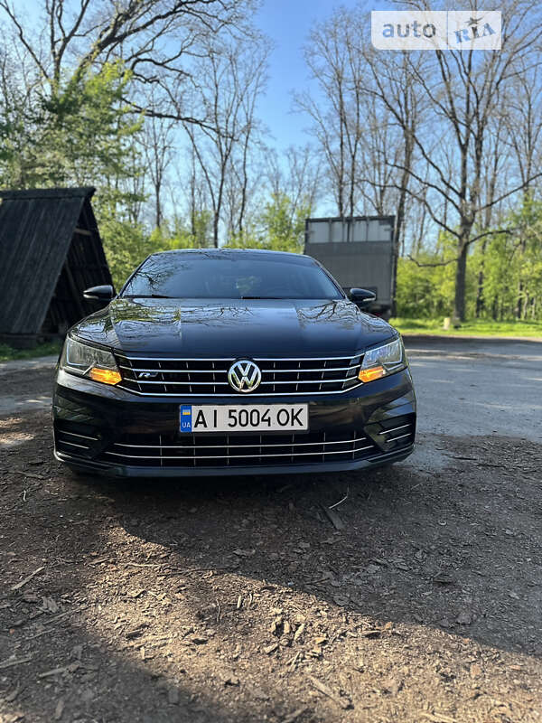 Седан Volkswagen Passat 2017 в Фастові