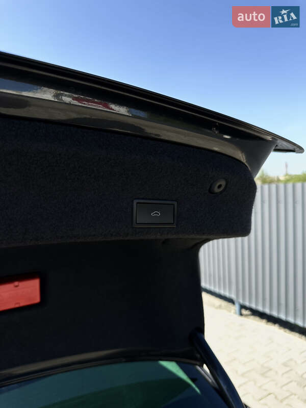 Седан Volkswagen Passat 2017 в Хмельницком