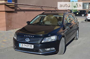 Універсал Volkswagen Passat 2011 в Чернігові