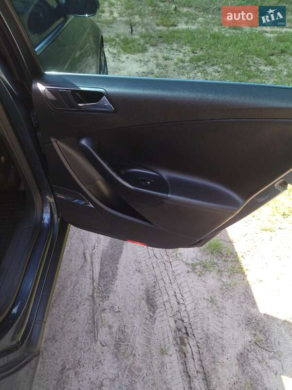 Універсал Volkswagen Passat 2007 в Вінниці