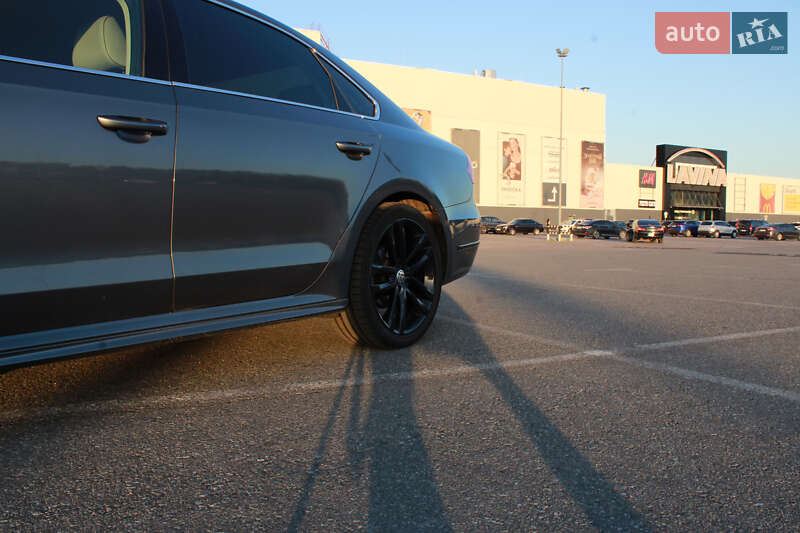 Седан Volkswagen Passat 2017 в Киеве