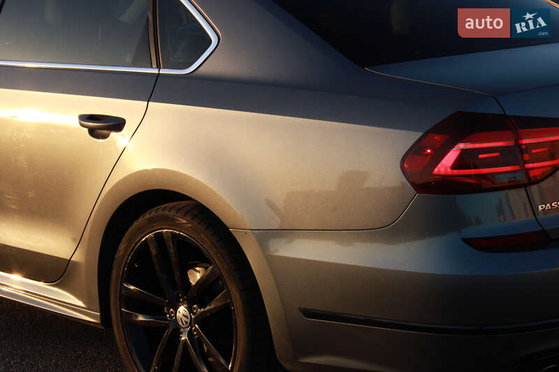 Седан Volkswagen Passat 2017 в Киеве