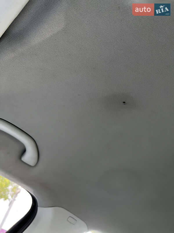 Седан Volkswagen Passat 2013 в Києві