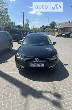 Volkswagen Passat 2012