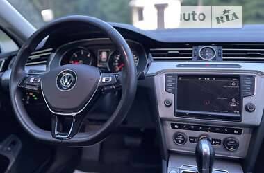 Універсал Volkswagen Passat 2016 в Луцьку