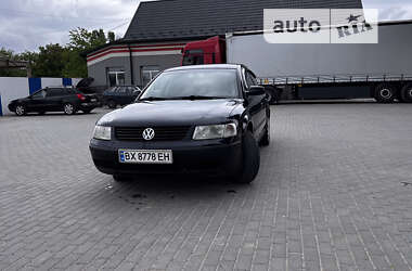 Седан Volkswagen Passat 1999 в Чемерівцях