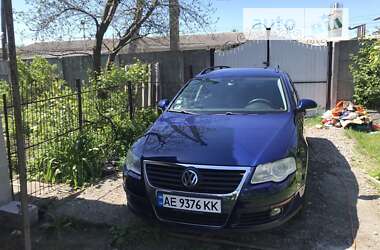 Універсал Volkswagen Passat 2007 в Дніпрі