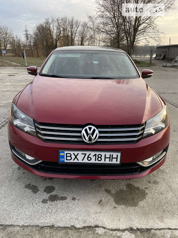 Седан Volkswagen Passat 2015 в Нетешине