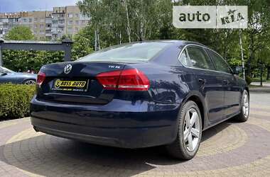 Седан Volkswagen Passat 2013 в Львове