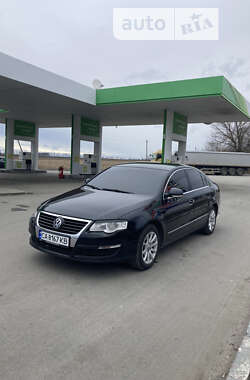 Седан Volkswagen Passat 2006 в Христиновке