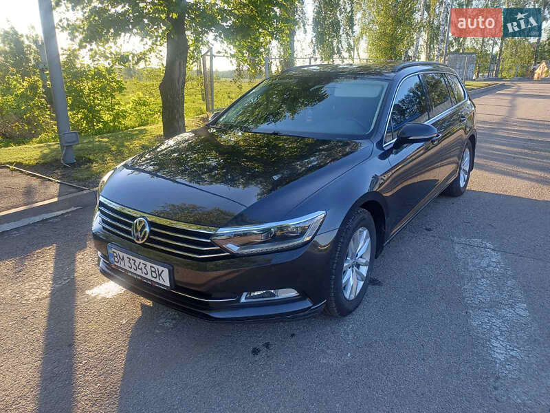 Универсал Volkswagen Passat 2017 в Ромнах