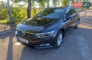 Универсал Volkswagen Passat 2017 в Ромнах