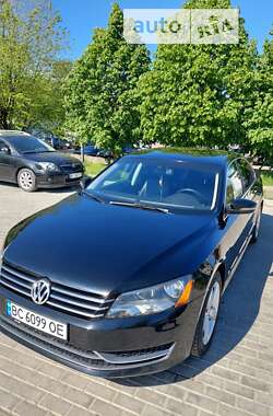 Volkswagen Passat 2013