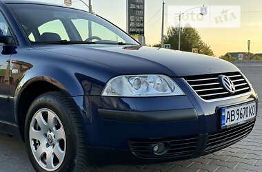 Седан Volkswagen Passat 2003 в Вінниці