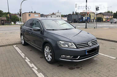 Volkswagen Passat 2011