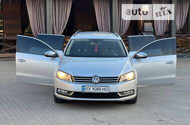 Универсал Volkswagen Passat 2011 в Ровно