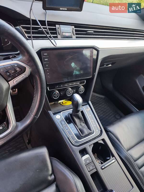 Универсал Volkswagen Passat 2019 в Тячеве