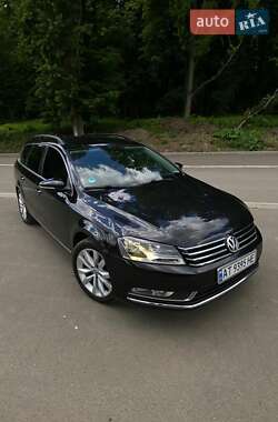 Універсал Volkswagen Passat 2013 в 