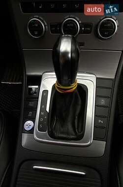 Універсал Volkswagen Passat 2013 в 