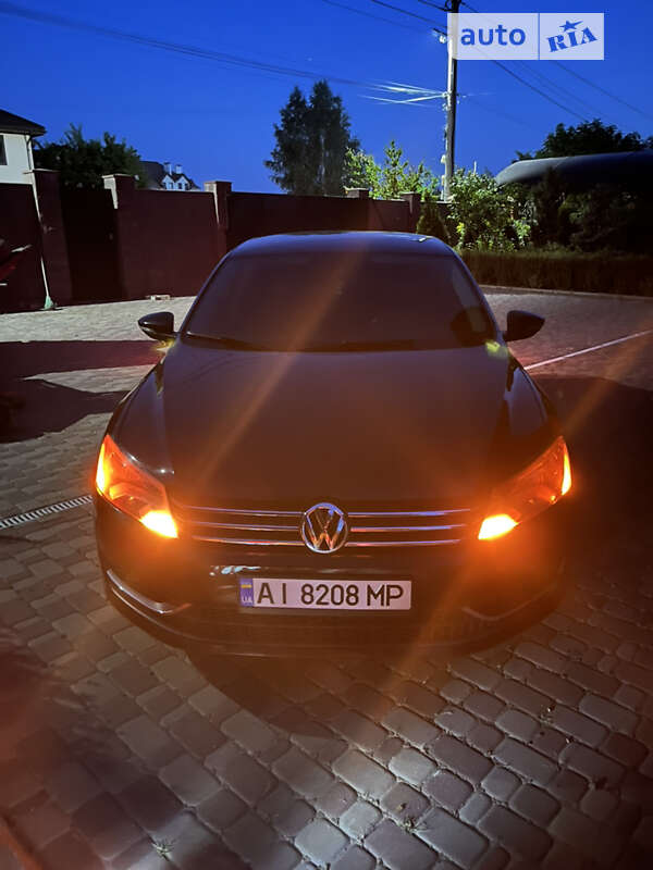 Volkswagen Passat 2011 Volkswagen Passat 2011