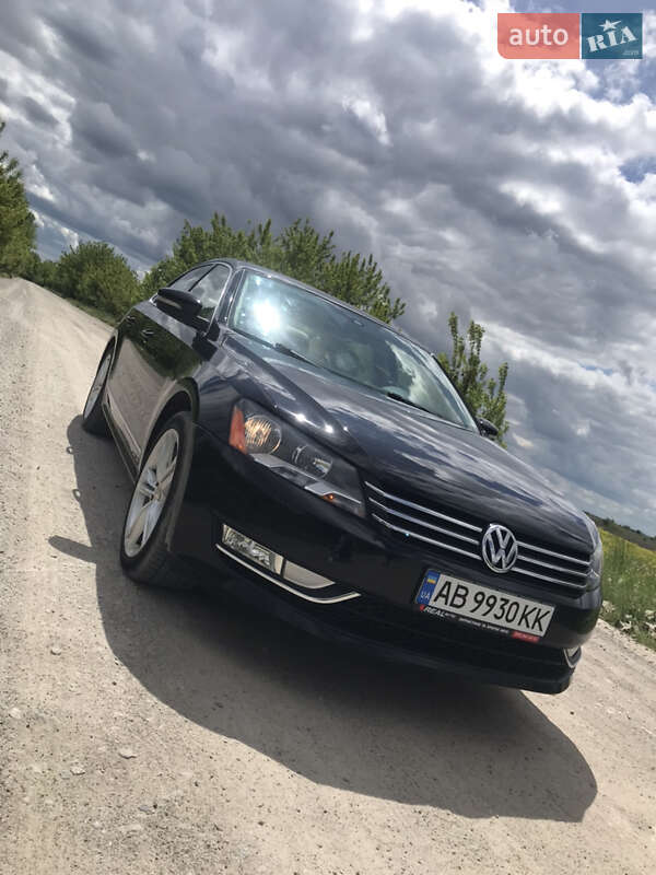Седан Volkswagen Passat 2014 в Хмільнику