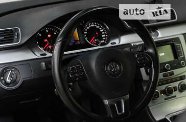 Универсал Volkswagen Passat 2012 в Хмельницком