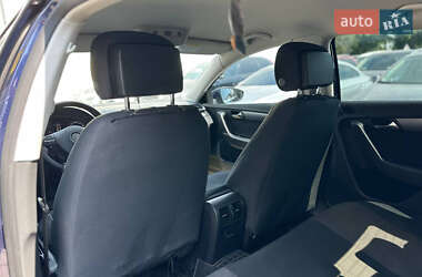 Седан Volkswagen Passat 2013 в 