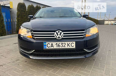 Седан Volkswagen Passat 2012 в Черкасах