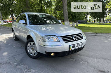 Седан Volkswagen Passat 2005 в Вінниці