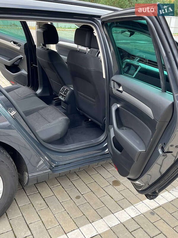 Универсал Volkswagen Passat 2018 в Луцке